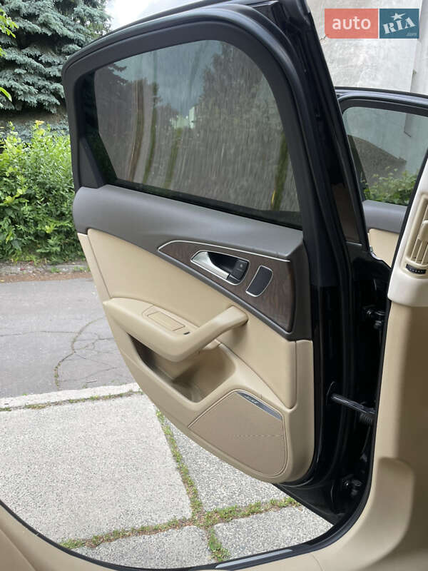 Седан Audi A6 2012 в Киеве