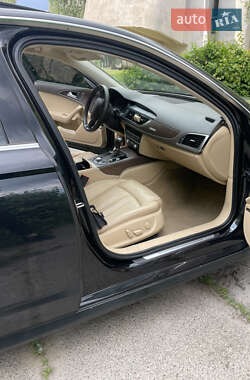 Седан Audi A6 2012 в 