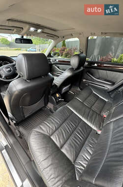 Седан Audi A6 2002 в 