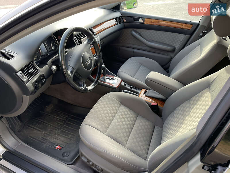 Седан Audi A6 2002 в Запорожье