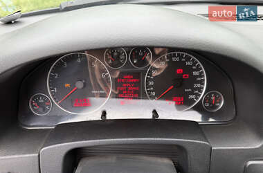 Седан Audi A6 2003 в 