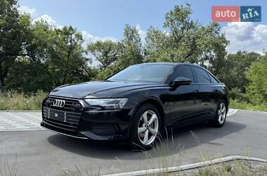 Седан Audi A6 2020 в 