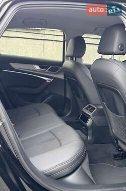 Седан Audi A6 2020 в 