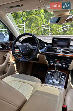 Седан Audi A6 2015 в 