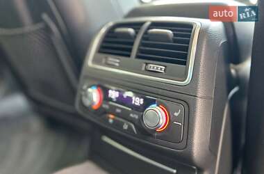 Седан Audi A6 2016 в 