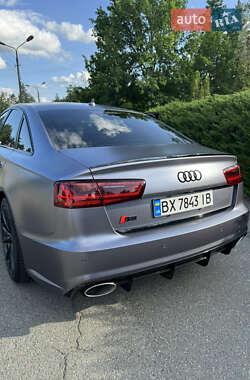Седан Audi A6 2015 в 