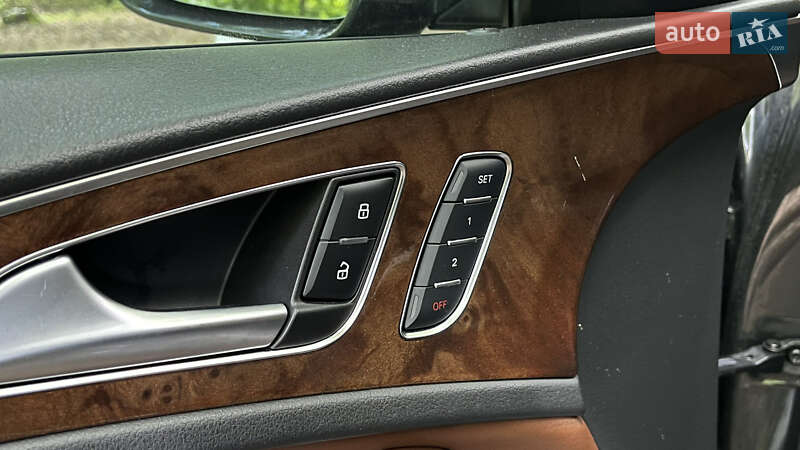 Седан Audi A6 2013 в Рокитном