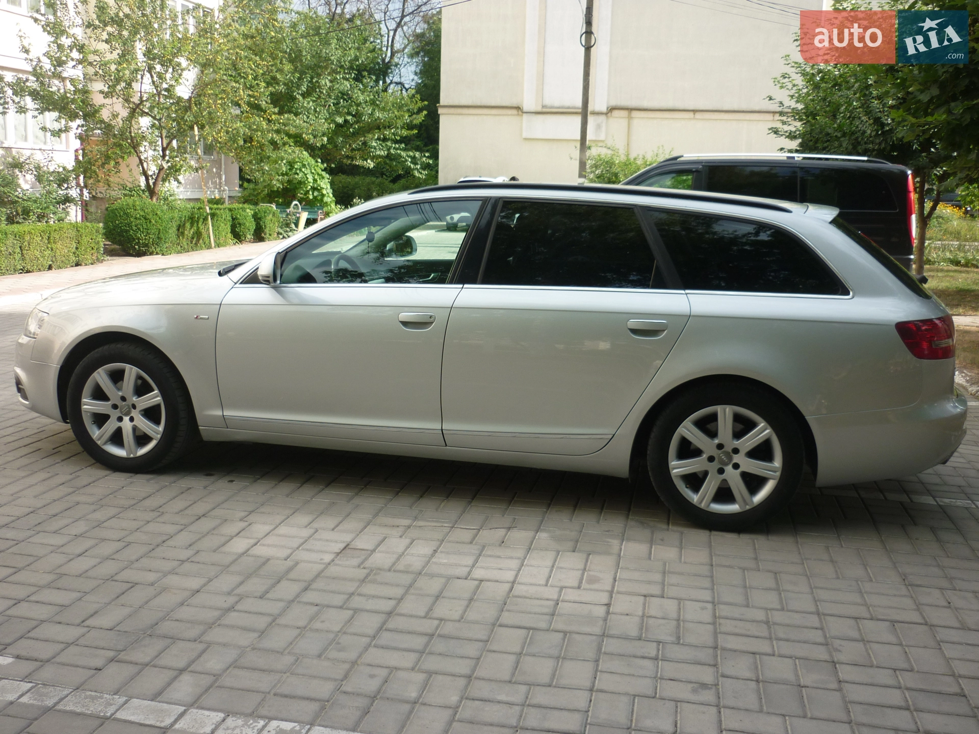 2010 Audi A6 - мініатюра 9