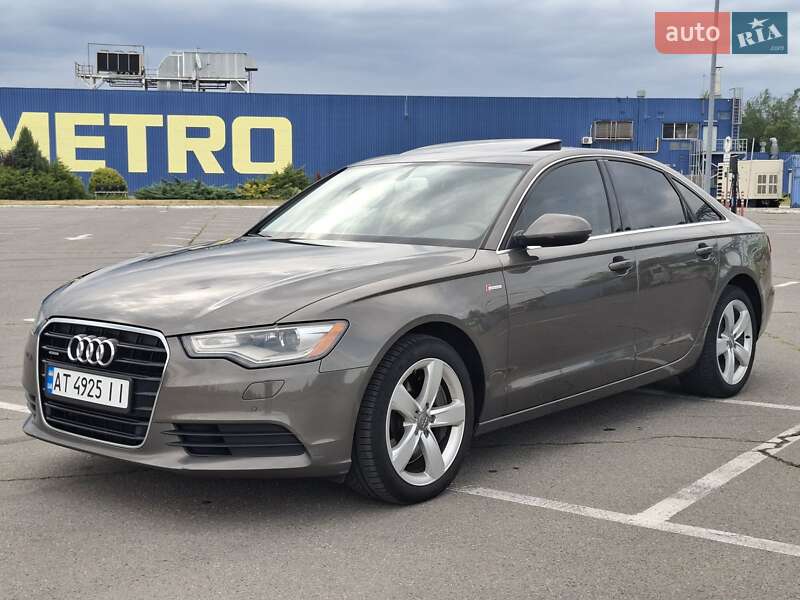 Седан Audi A6 2012 в 