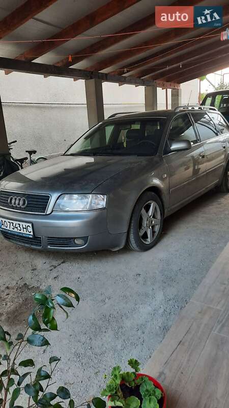 Универсал Audi A6 2004 в 