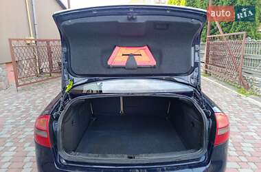Седан Audi A6 2000 в 