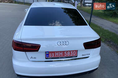 Седан Audi A6 2015 в 