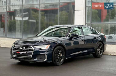 Седан Audi A6 2022 в 