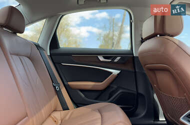 Седан Audi A6 2018 в 