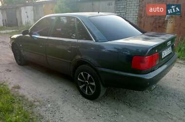 Седан Audi A6 1995 в 