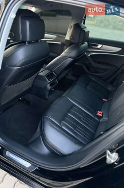 Седан Audi A6 2020 в 