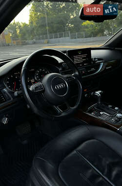 Седан Audi A6 2013 в 