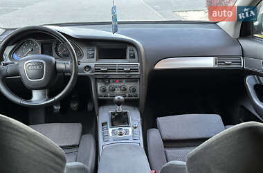 Седан Audi A6 2004 в 