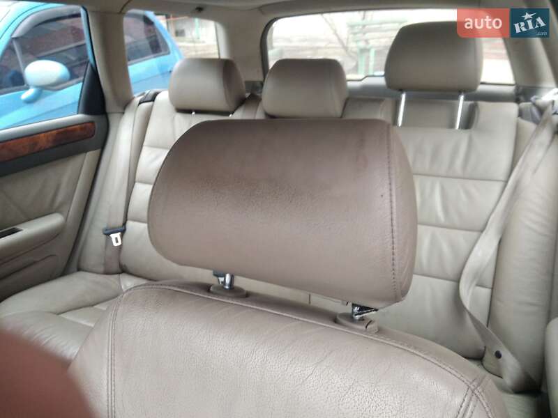 Универсал Audi A6 2003 в Славянске