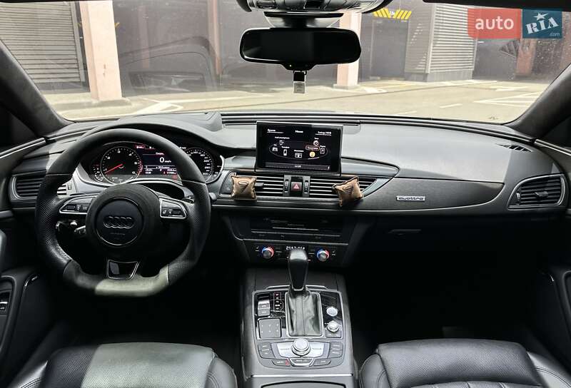 Седан Audi A6 2015 в Киеве