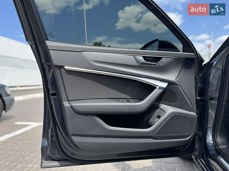 Универсал Audi A6 2019 в Киеве