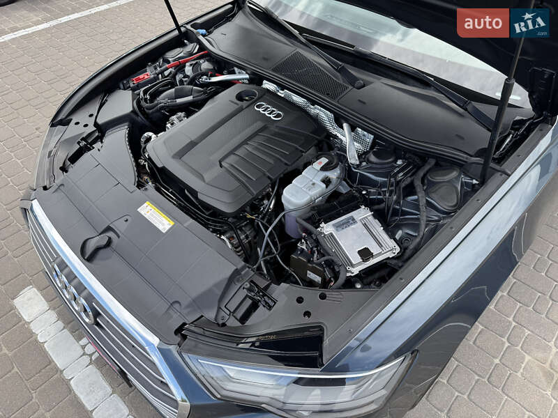 Универсал Audi A6 2019 в Киеве