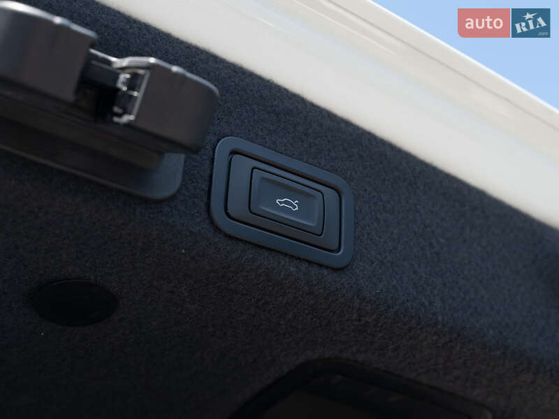Седан Audi A6 2013 в Одессе