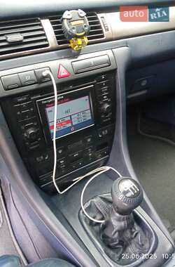 Универсал Audi A6 2001 в 