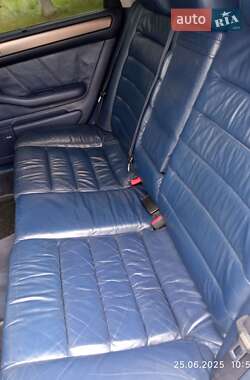 Универсал Audi A6 2001 в 