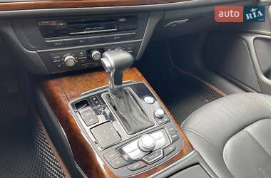 Седан Audi A6 2015 в 