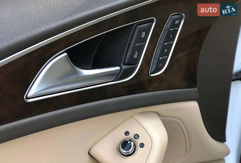 Седан Audi A6 2014 в Киеве