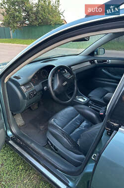 Универсал Audi A6 1998 в 
