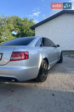 Седан Audi A6 2004 в 