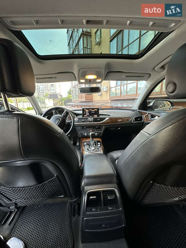 Седан Audi A6 2012 в Виннице