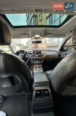 Седан Audi A6 2012 в 