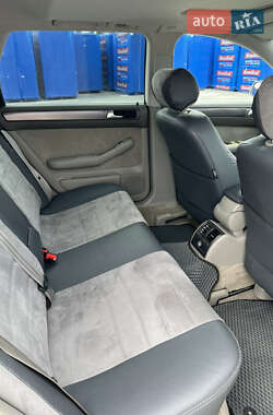 Универсал Audi A6 2003 в 
