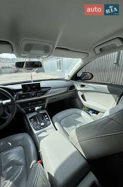 Универсал Audi A6 2012 в 