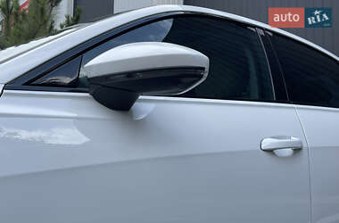 Седан Audi A6 2021 в 