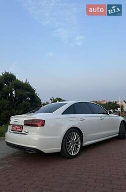 Седан Audi A6 2016 в 