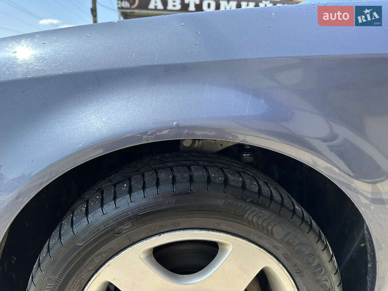 Седан Audi A6 2002 в Дружбе фото 6 Седан Audi A6 2002 в Дружбе