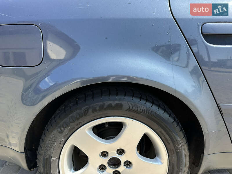 Седан Audi A6 2002 в Дружбе фото 9 Седан Audi A6 2002 в Дружбе