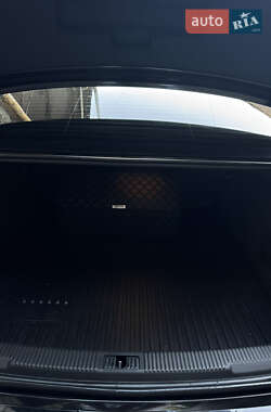 Седан Audi A6 2013 в 