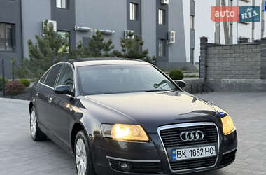 Седан Audi A6 2004 в 