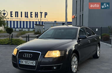 Седан Audi A6 2004 в 