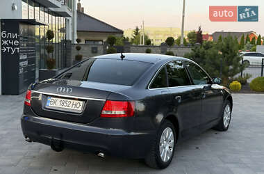 Седан Audi A6 2004 в 