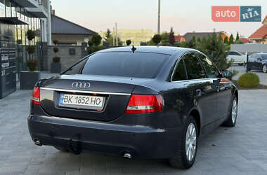 Седан Audi A6 2004 в 