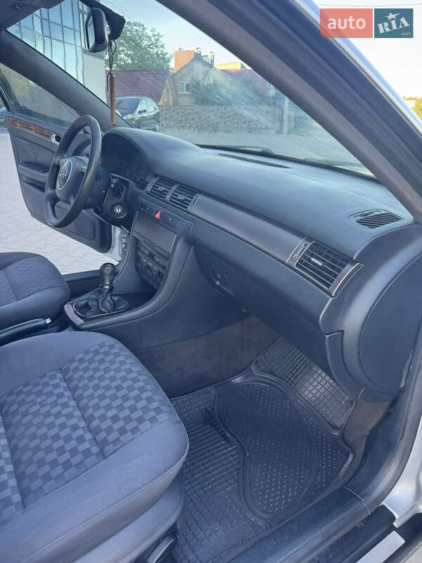 Универсал Audi A6 2000 в Ровно