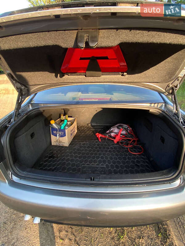 Седан Audi A6 2001 в Семеновке