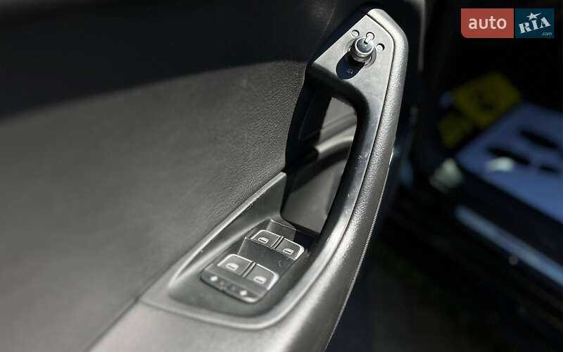 Седан Audi A6 2016 в Львове