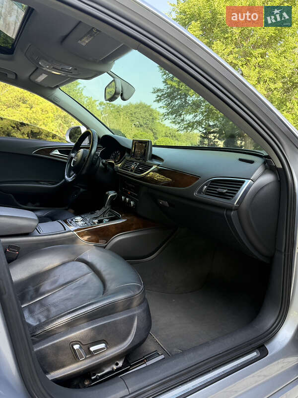 Седан Audi A6 2015 в Павлограде